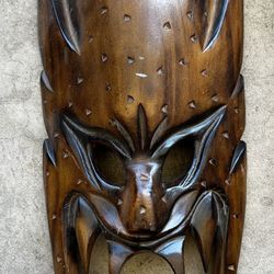 Handcrafted Wooden Tribal Mask Wall Decor 