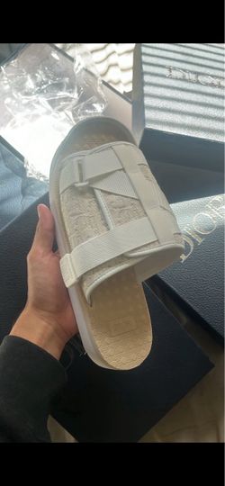 Dior slides