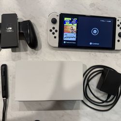 Nintendo Switch OLED - White