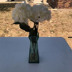 Glass Vase With Flowers 