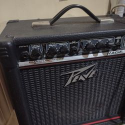Peavey rage 158 Guitar Amp