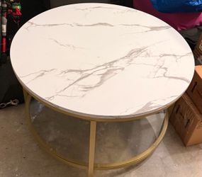 Moving Sale – Furniture at Low Prices!