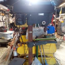 Craftsman Sears 17 Inch Drill Press