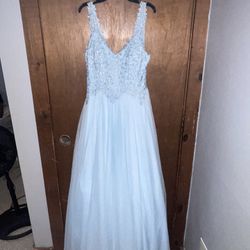 blue prom dress 300$ or best offer 