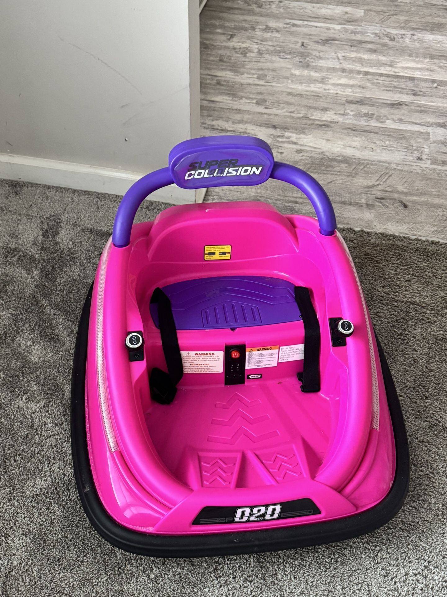 ✨ Little Girls Pink Bumper Car – Like New! ✨