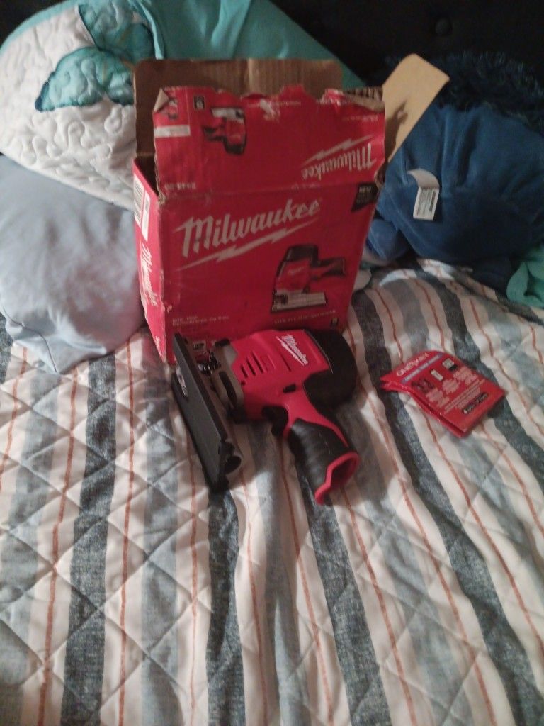 Milwaukee Jigsaw TOOL ONLY