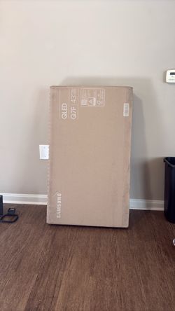 SAMSUNG QLED Q7F 43” TV