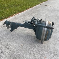 Evinrude Fleetwin Outboard Motor