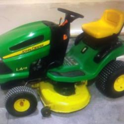 John Deere Newer Rider Mower Hitch Can Attach Blade On Front 