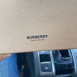Burberry  Sunglasses 