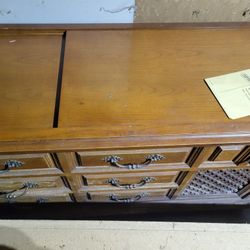 Vintage Magnovox Astro-Sonic Stereo High Fidelity In Good Working Condition With Original Receipt And Instruction Manual