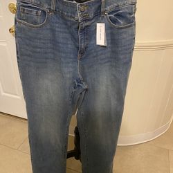 NWT Woman’s Lane Bryant Flex Magic Waistband High-Rise Straight Jeans Size 16