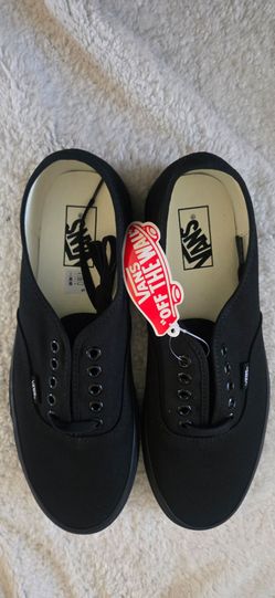 🔥🔥NWT Vans Black/Black Authentic (Men’s 10.5) Back 2 School