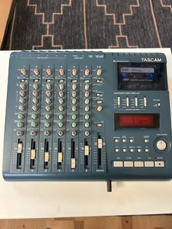 Tascam 424 mk iii Portastudio
