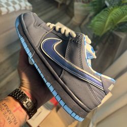Nike SB blue Lobster Dunks 