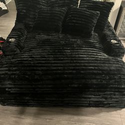 Black Ottaman Chair