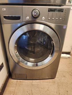 LG washer and electric 220 V dryer set