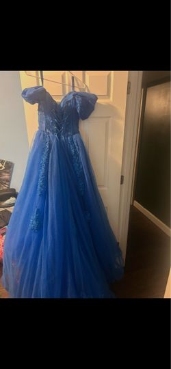 A small blue quinceañera dress
