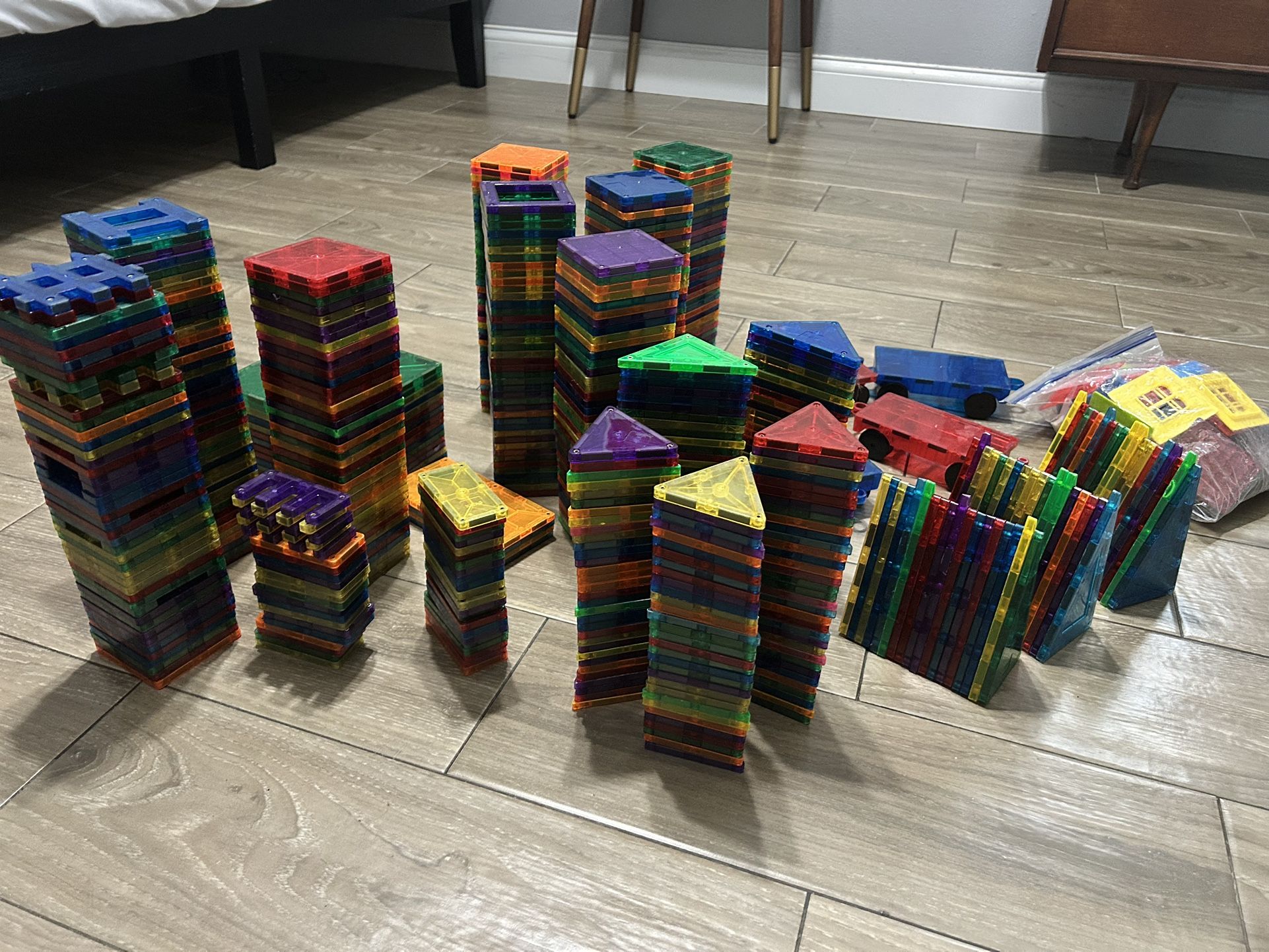 Bundle - Magnet Tiles For Building Fun! $25 For All. 
