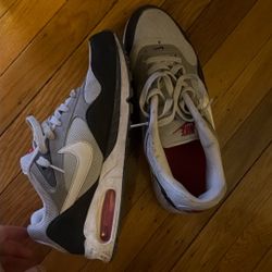 Nike Air Max  Size 10