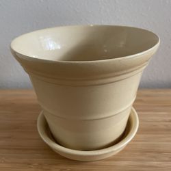 Elegant Ceramic Planter With Underbowl  - 5 1/2” Tx6”W