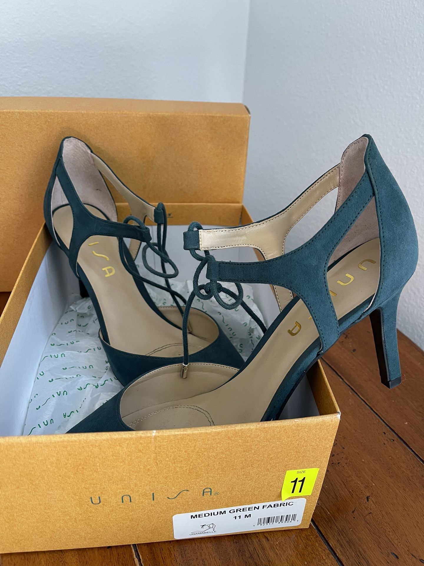 UnisaTeal Green Heels