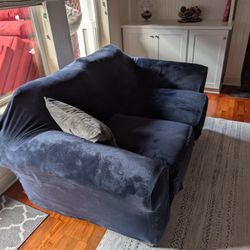 URGENT MOVING SALE! Three Couches + Like-New Futon - Only $100 for EVERYTHING!