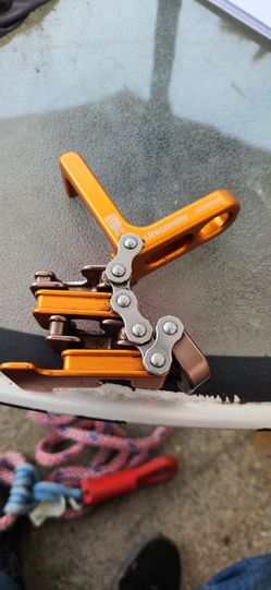 Tree climbing gear. A2