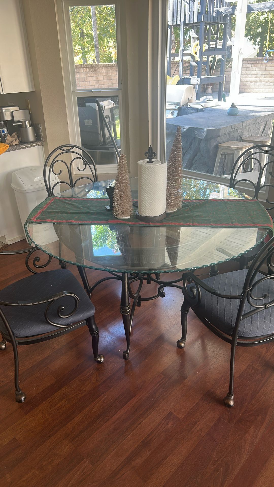 Dining Table With Chairs