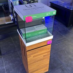 UNS 40A Ultra Clear Tank + Wooden Stand – Aquascape Ready