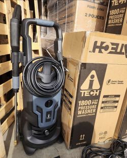 1,800 psi ELECTRIC PRESSURE WASHER