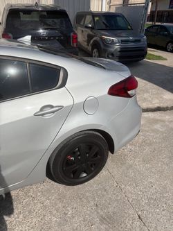2017 KIA Forte
