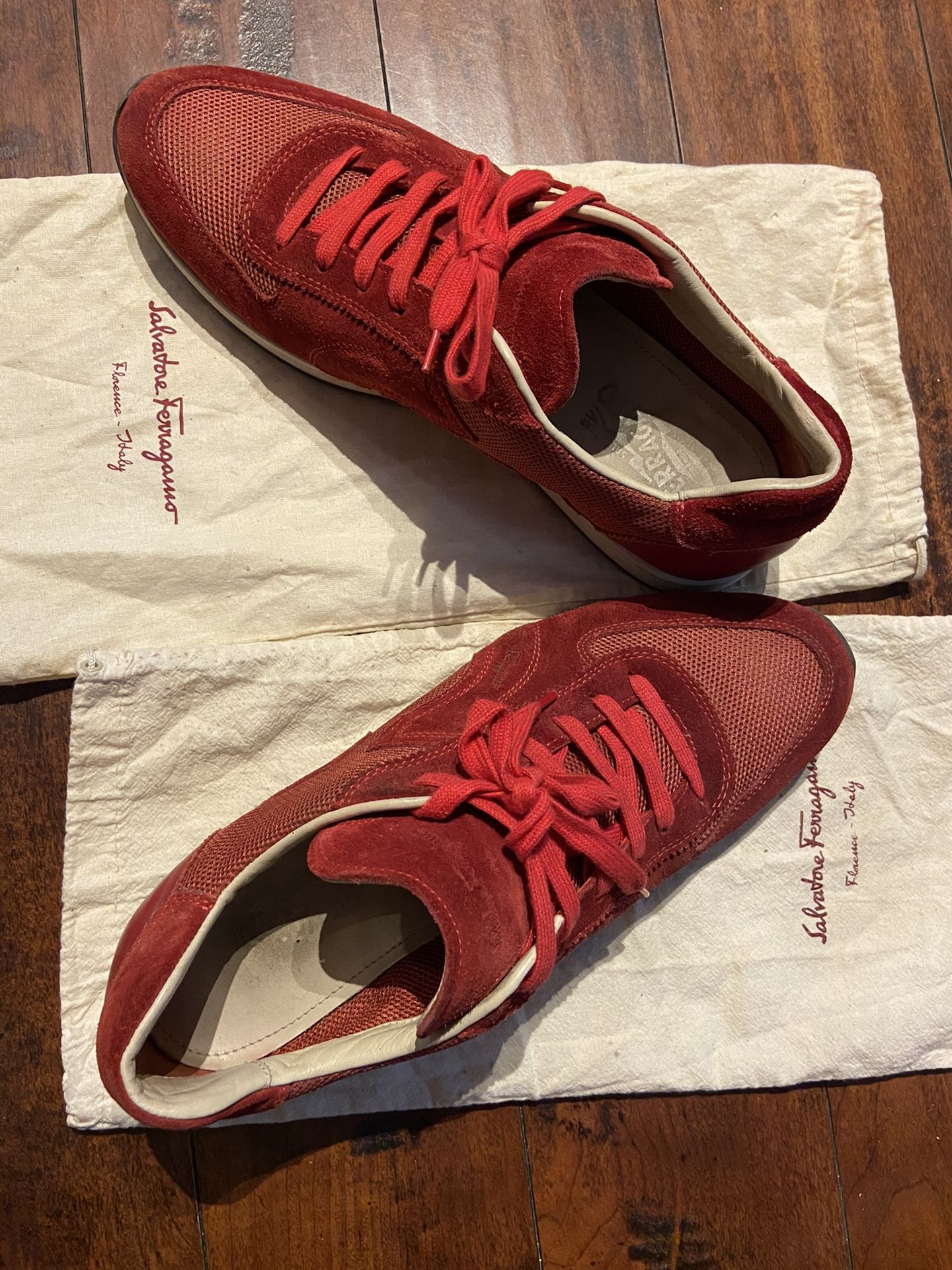 FERRAGAMO SNEAKERS