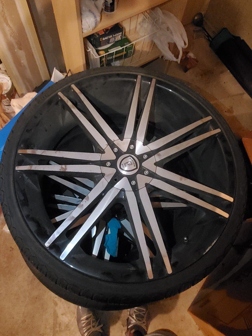 Black B20 Machined Rims | 22" rims | Borghini Wheels by AudioCityUSA