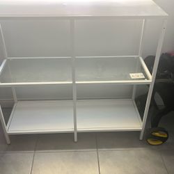 Beautiful white stand with glass shelves