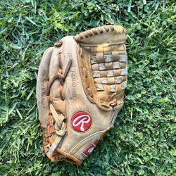 BASEBALL MITT 12”