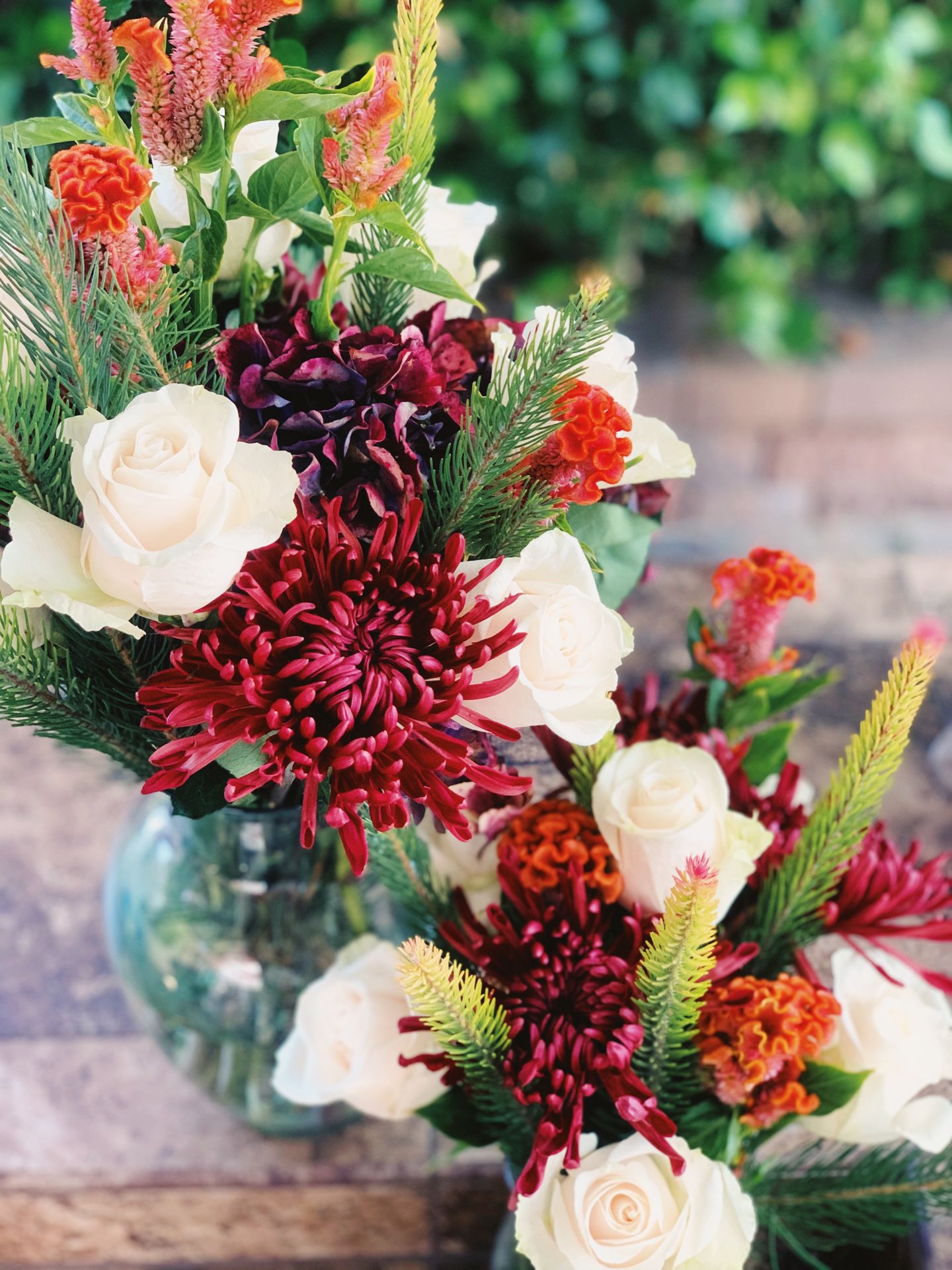Fresh flowers with vase — arranged on 10/20