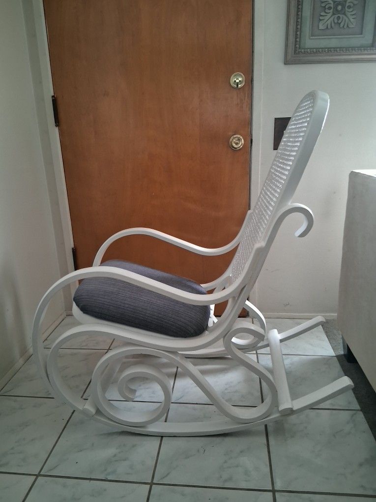 White Rocking Chair 