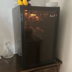 Magic Chef  Wine Cooler