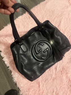 I Have This Authentic Gucci Bag $550 Firm Price Some Stains Inside  Easy To Be Remove 