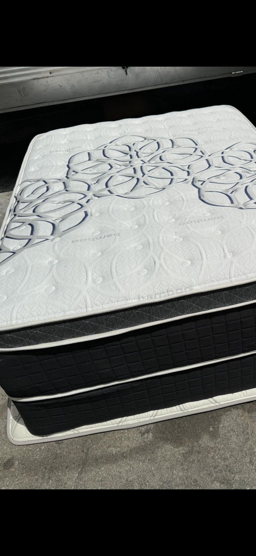 Queen Mattress Bamboo Pillowtop