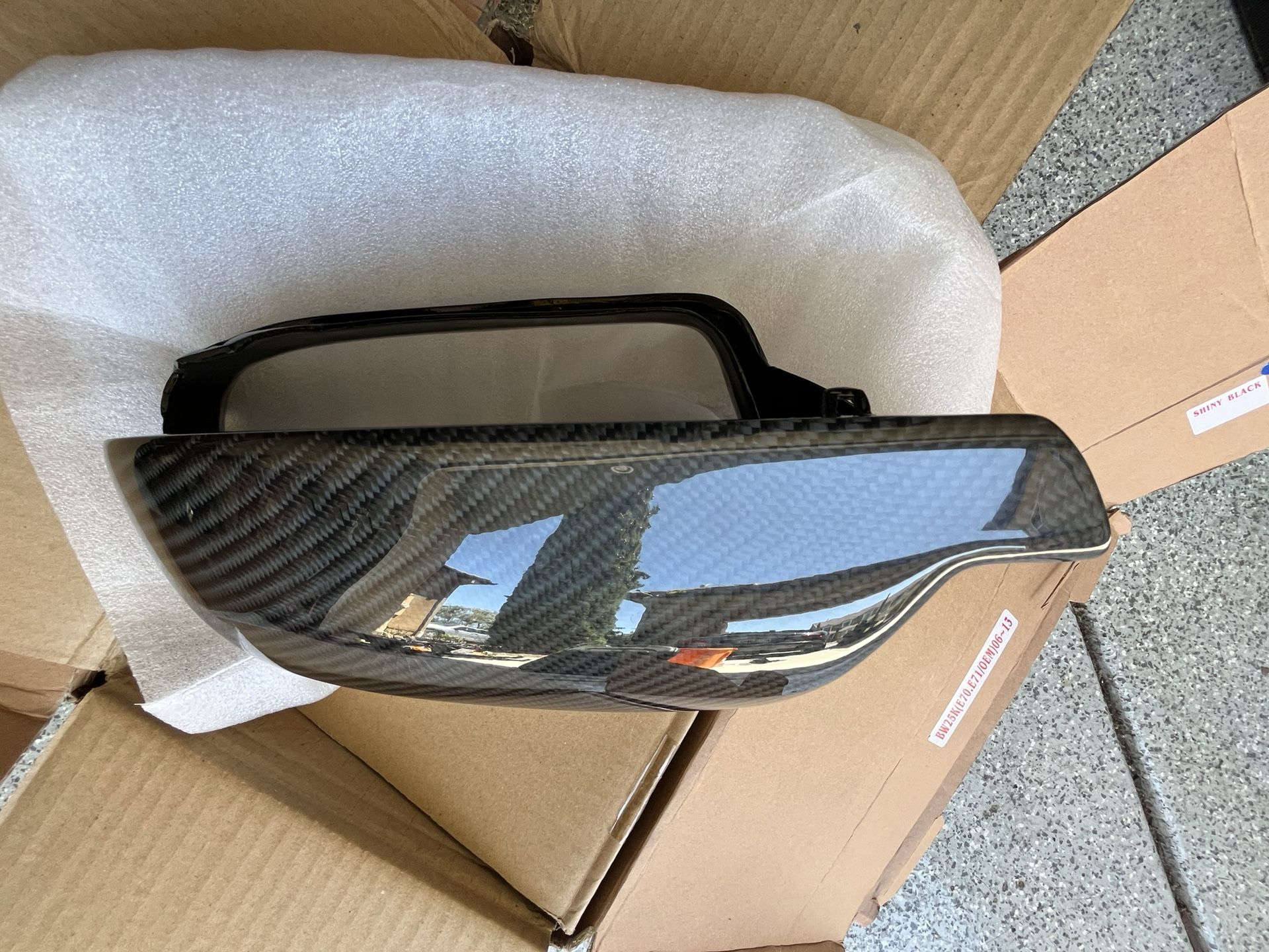 Audi RS5/S5 B8.5 Carbon Fiber Mirror Caps (for Side Assist Equipped Cars)