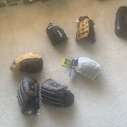 Baseball Gloves 