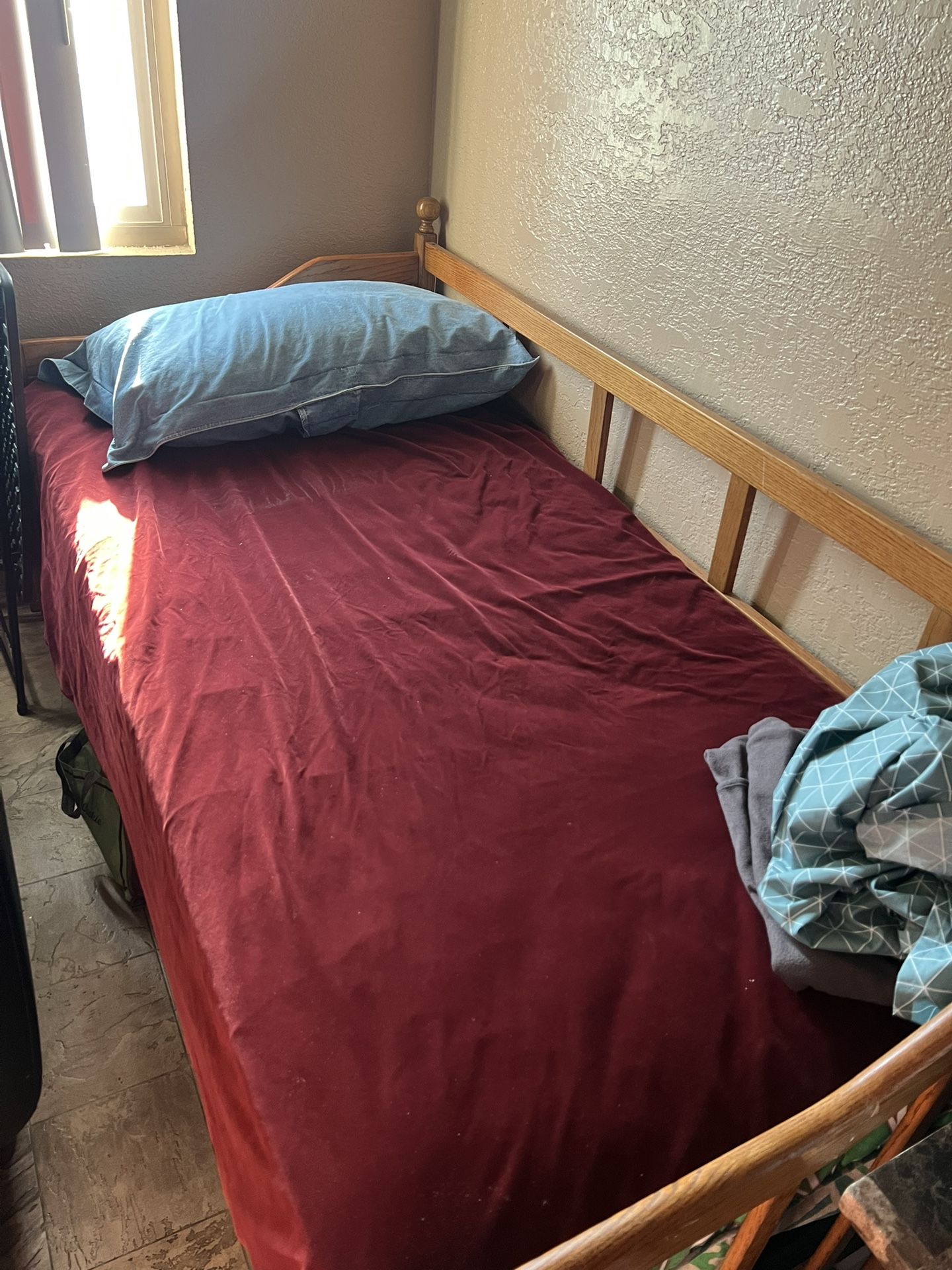 Twin Size Bed