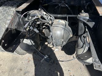 Single axle Peterbilt 579