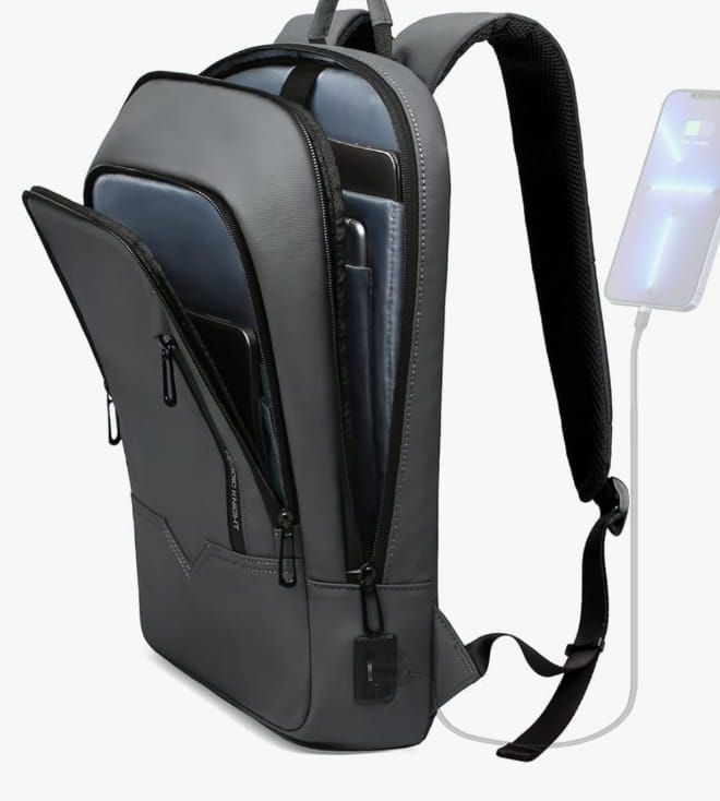 Unused New Heroic Knight Slim Bag Pack: 25 Dollar