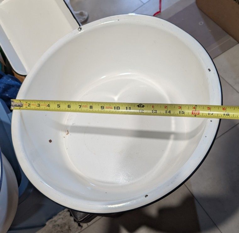 Vintage White Enamel Set