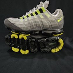 Nike Air Vapormax 97 Volt Green