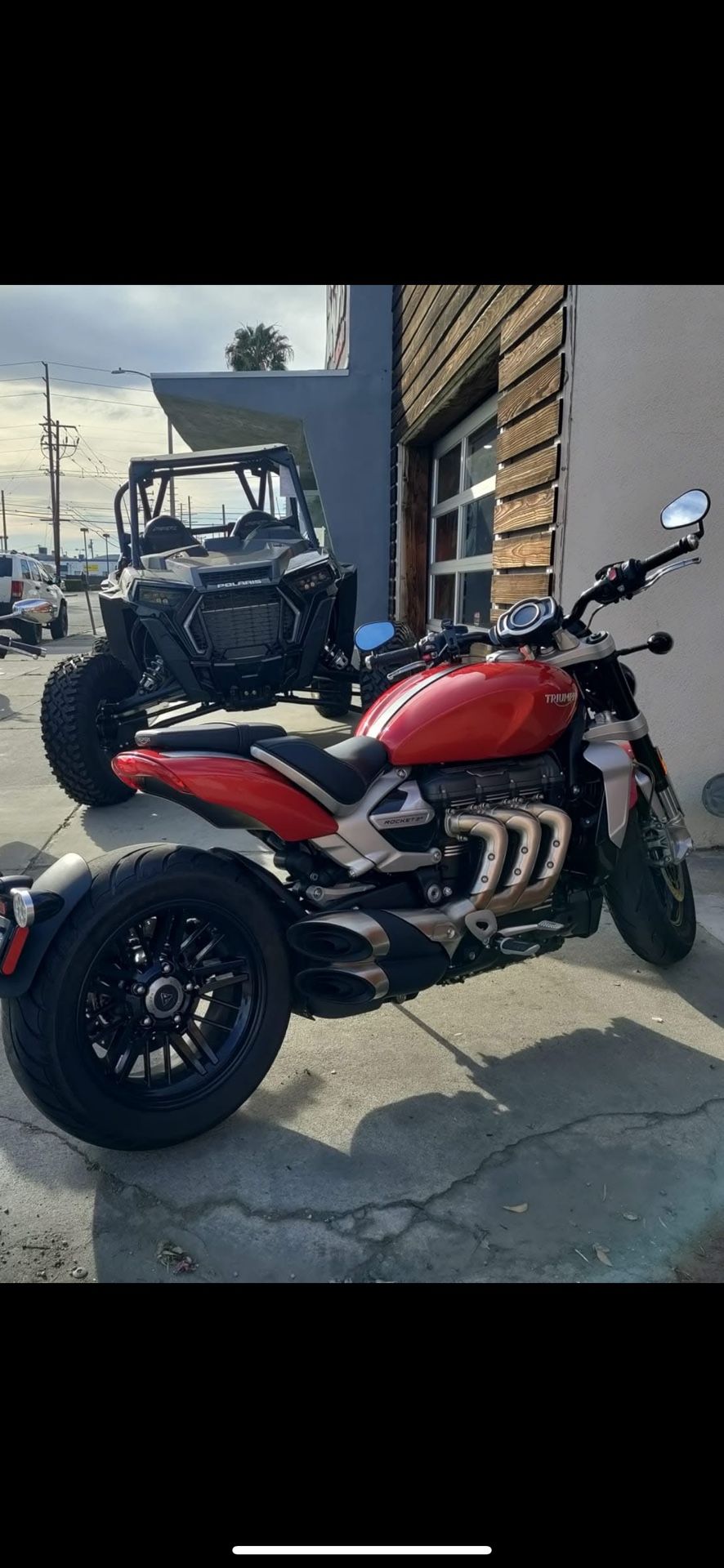 2021 Triumph Rocket R 3 Korosi Red