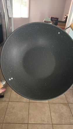 Wok pan
